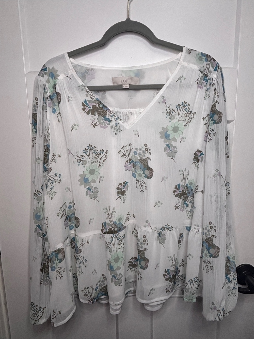 LOFT White Floral V-Neck Peasant Blouse